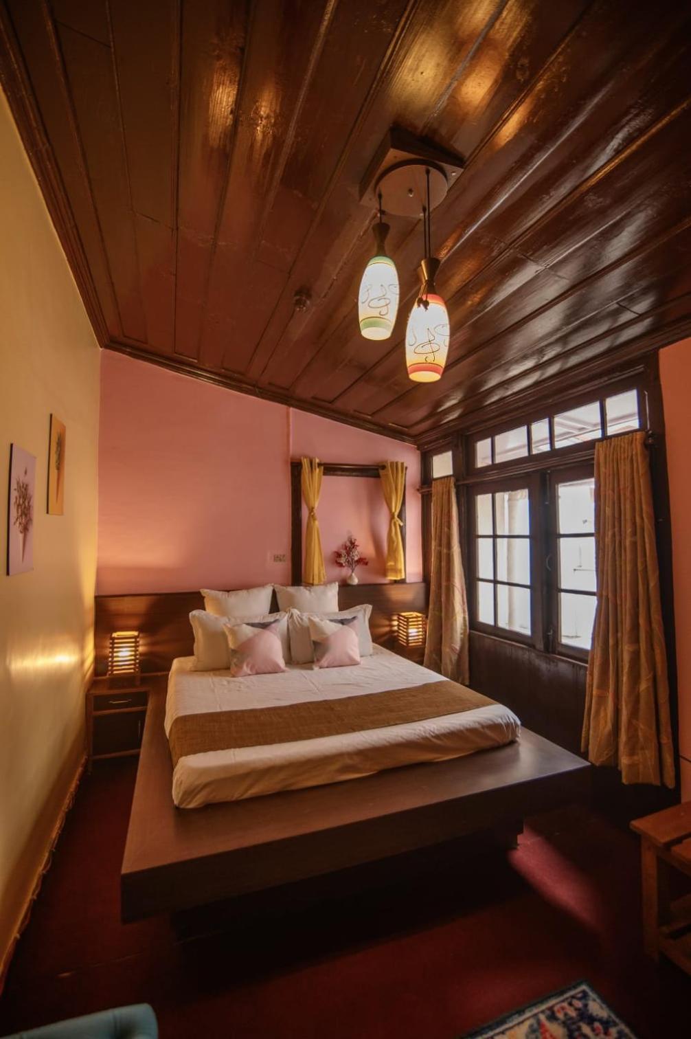 Shyamala Heritage Villa シムラー エクステリア 写真