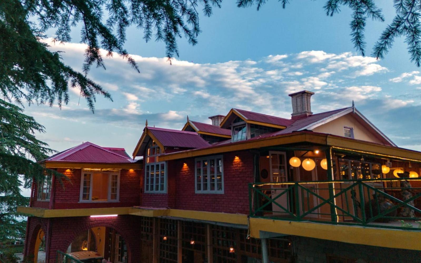 Shyamala Heritage Villa シムラー エクステリア 写真